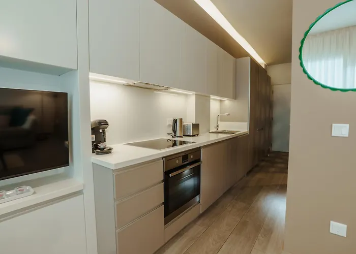 Mythical - Gym*yoga Room*pools *